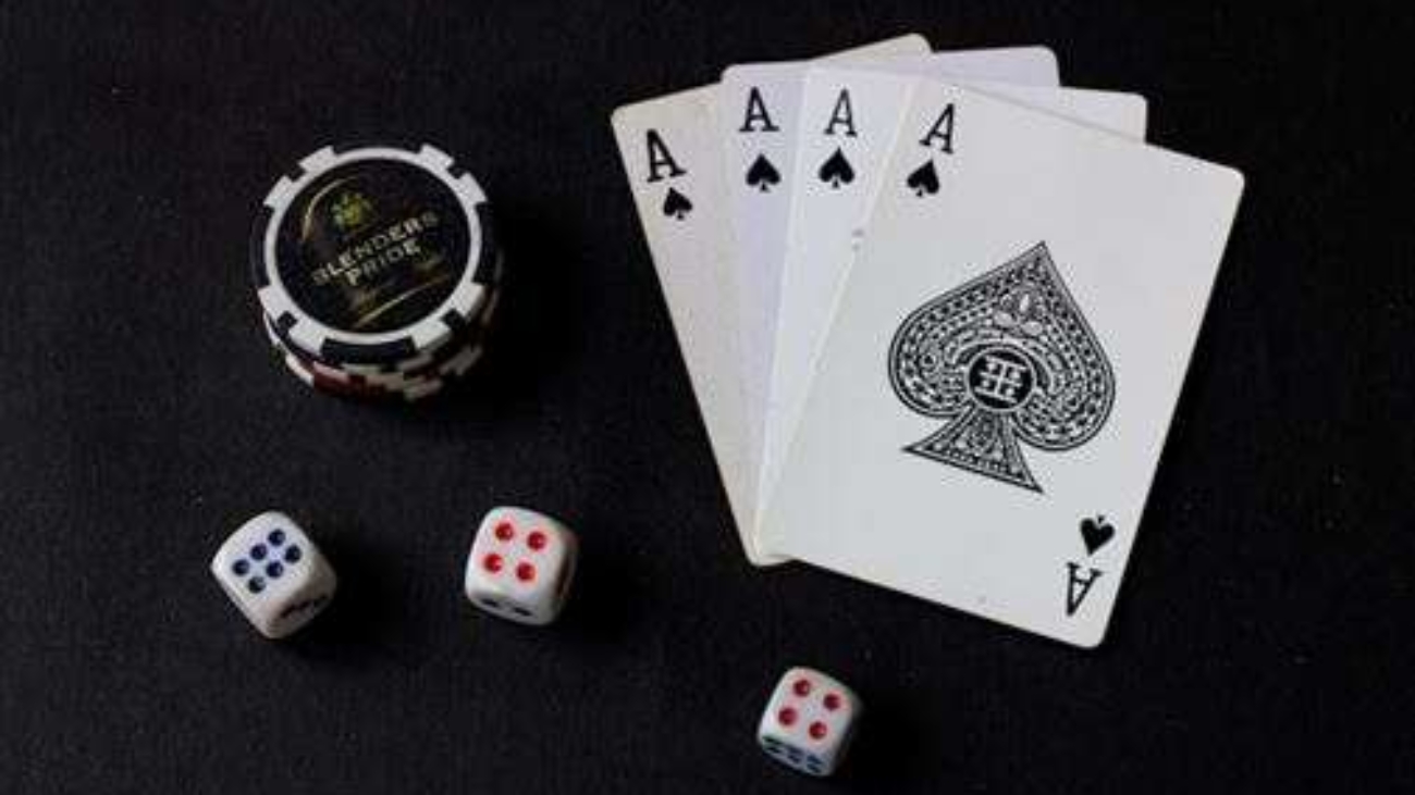 ases-poker-dados