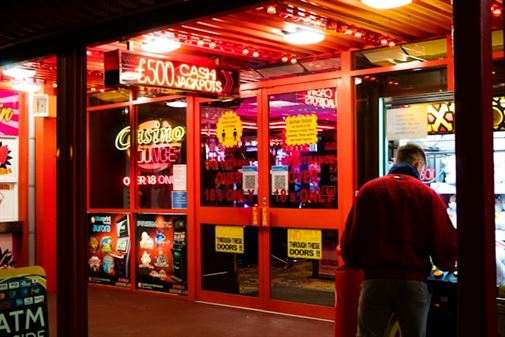 casino-lounge